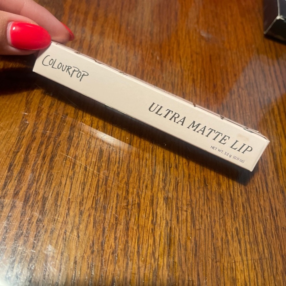 Colourpop x iluvsarahii collab mamacita